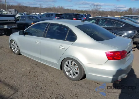 2011 Volkswagen Jetta 2.5L Se z USA, uszkodzony, nr VIN 3VWDX7AJXBM314815